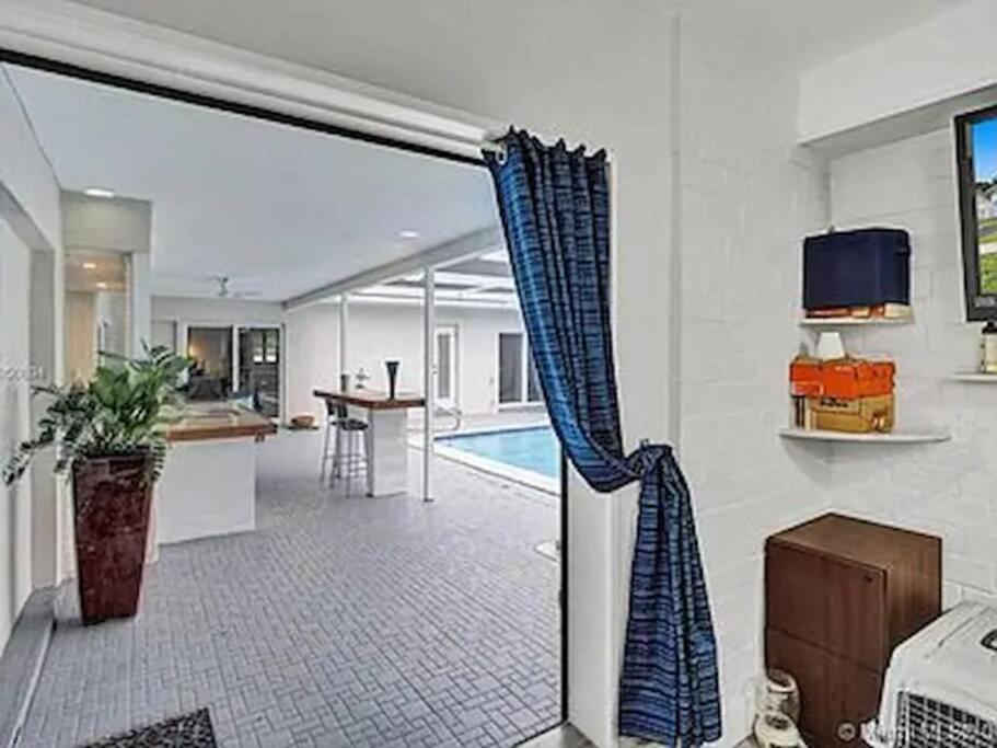 Pool Vacation Villa Hollywood Eksteriør bilde